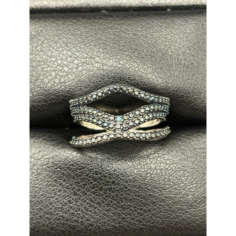 EUC Sterling Silver Single Blue Diamond 4 Grams Size 8 F2